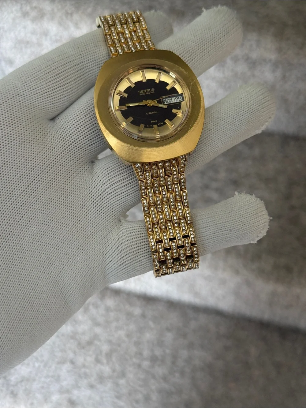 BENRUS Men's Vintage SWISS Watch Electronic 
